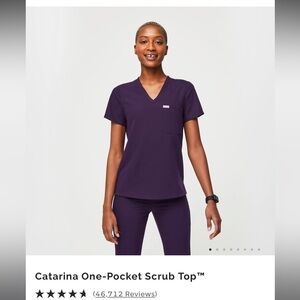 Figs purple jam Catarina One-Pocket Scrub Top size small